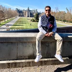 Meet your Posher, Chris